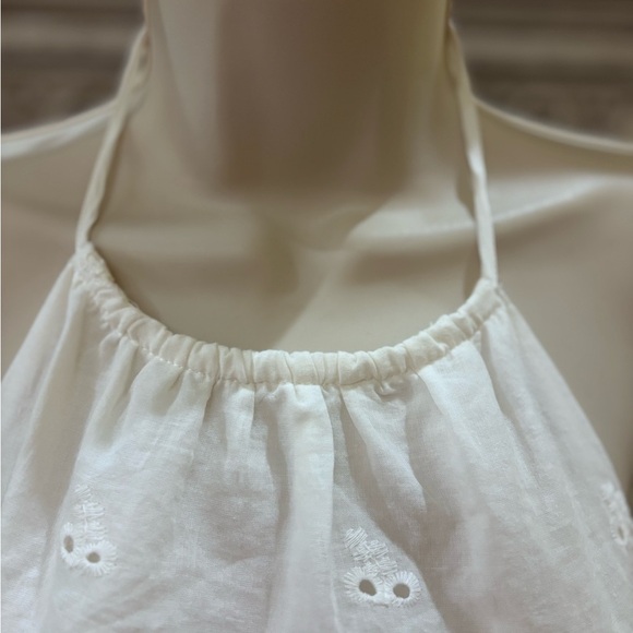 NWT White Eyelet Lace Backless Halter Romper Size Small - Picture 2 of 16